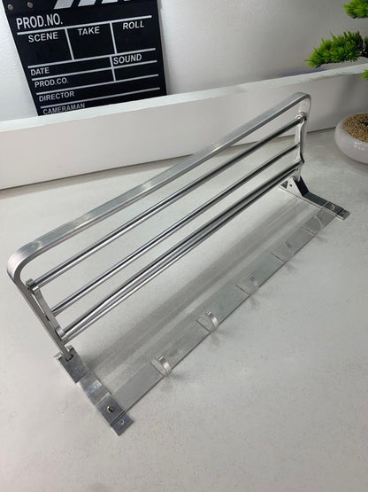 رف منشفة الحمام